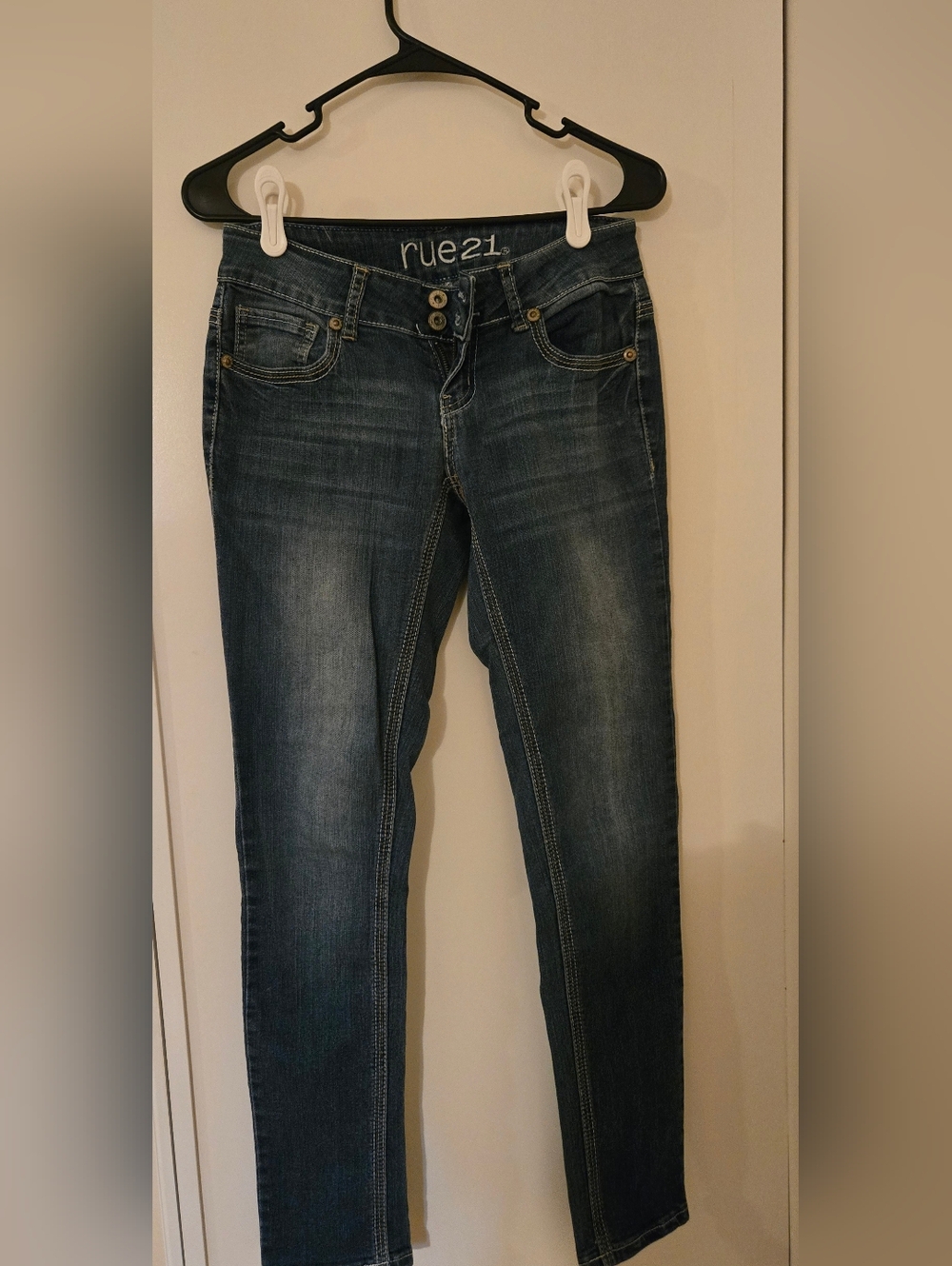 rue21 Juniors Low Rise Jeggings Size 1/2